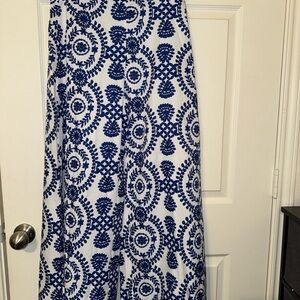 Elegant Blue and White Patterned pants